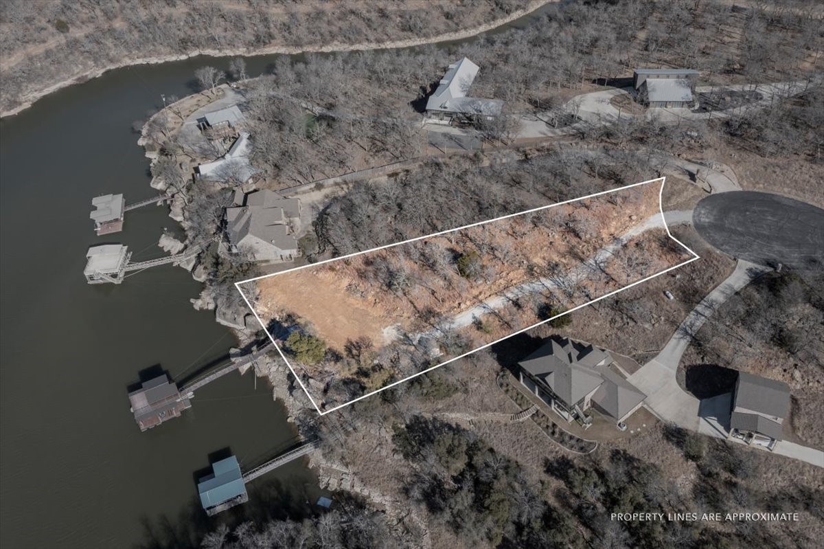 167 Cote D'azur Drive Chico TX 76431