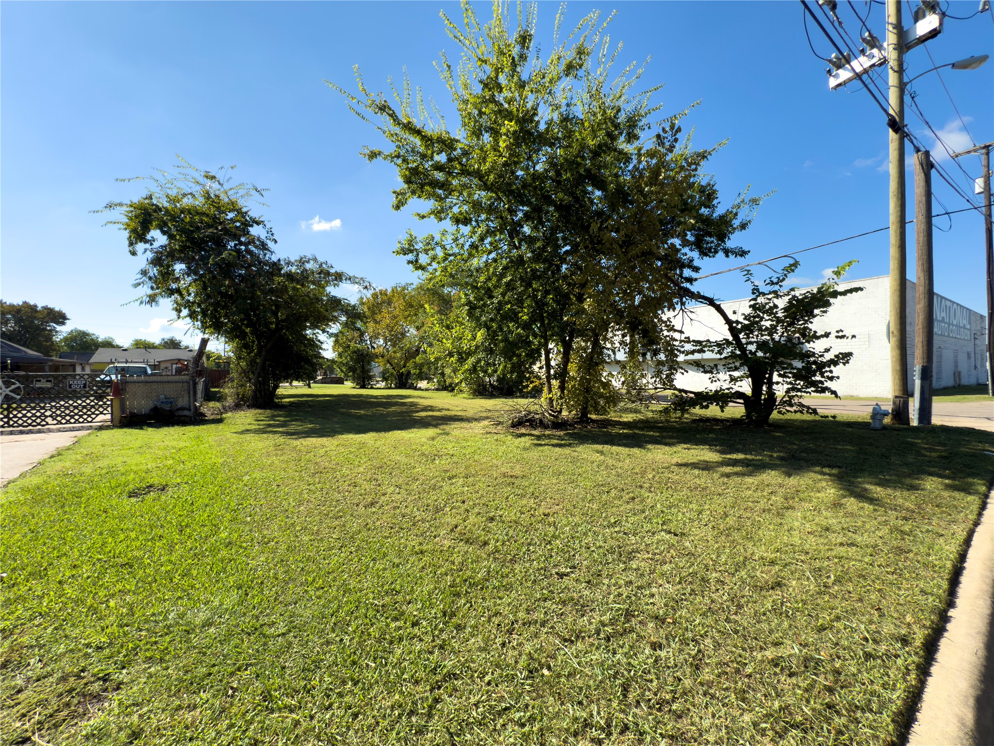400 E Sycamore Street Sherman TX 75090