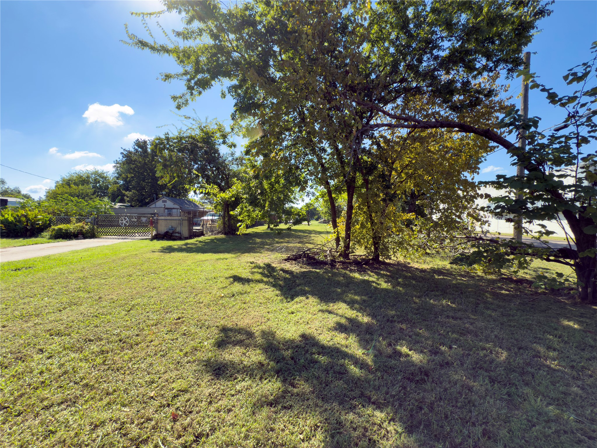 400 E Sycamore Street Sherman TX 75090