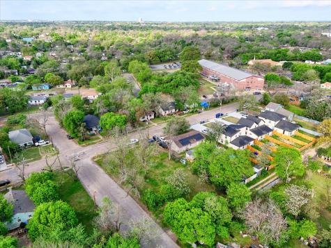 1801 N 7th Street Waco TX 76707