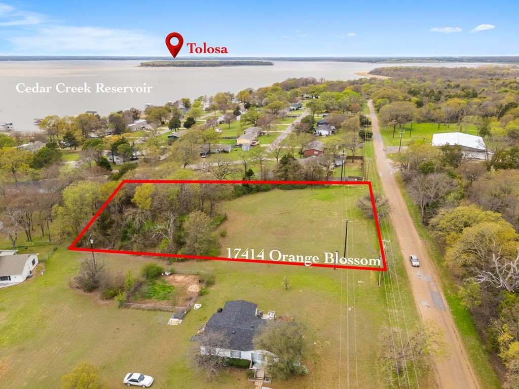 9951 County Road 4022 Kemp TX 75143
