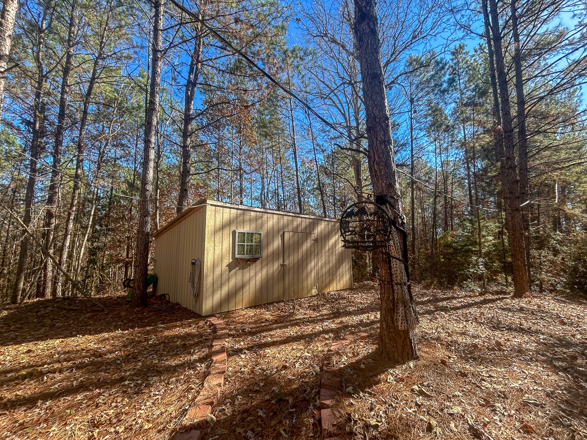3320 Farm To Market 3065 Colmesneil TX 75938