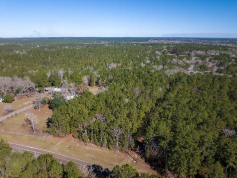 3320 Farm To Market 3065 Colmesneil TX 75938