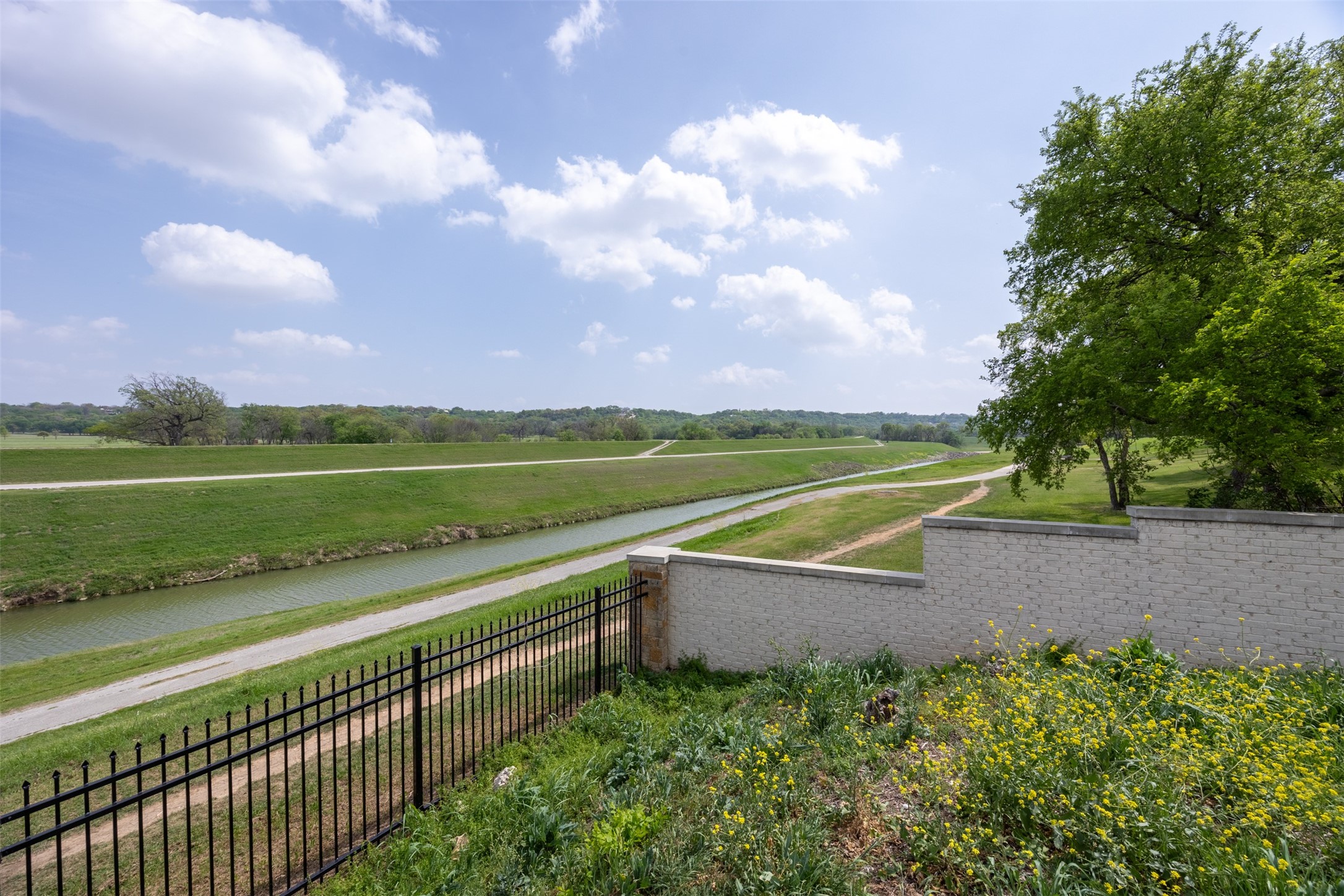225 Clementine Court Fort Worth TX 76114