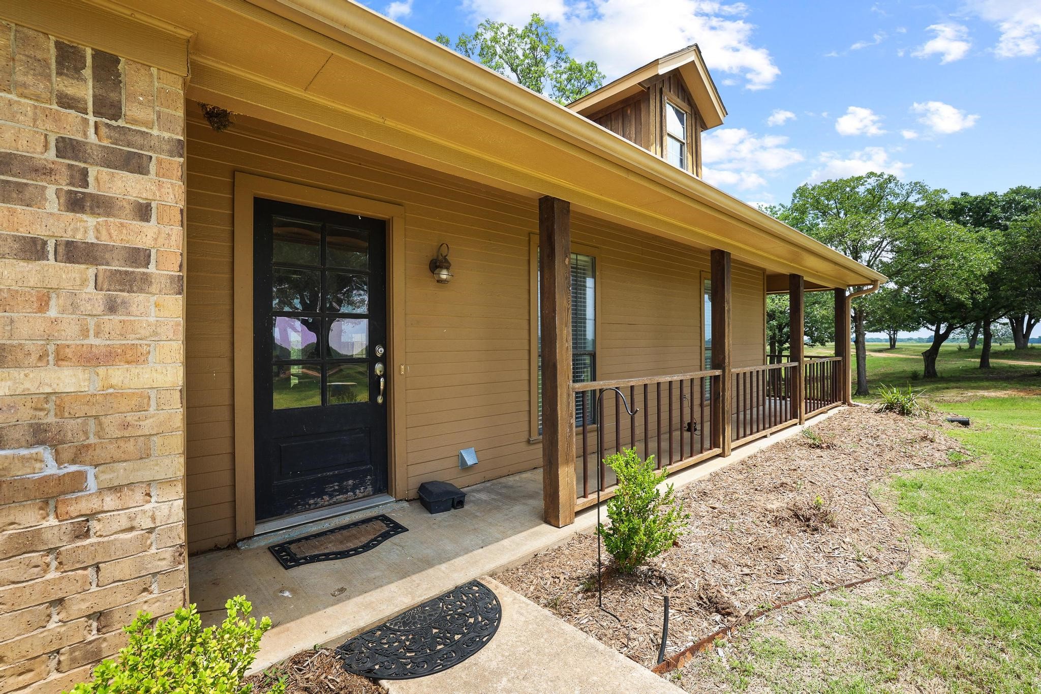 3893 Fm 906 E Powderly TX 75473