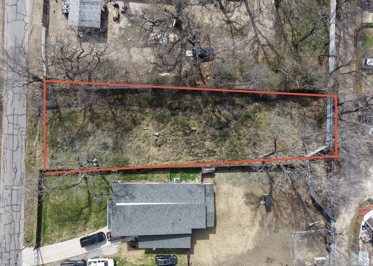 1913 Leroy Road Dallas TX 75217