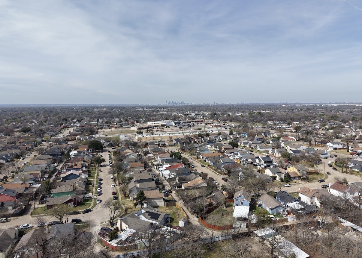 1913 Leroy Road Dallas TX 75217