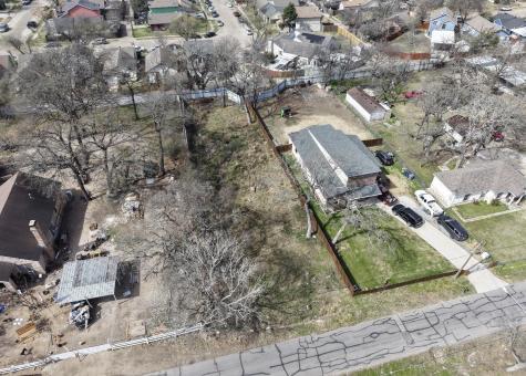 1913 Leroy Road Dallas TX 75217