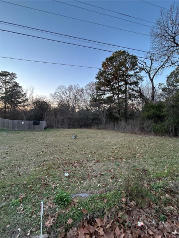 1203 N Hamlett Street Athens TX 75751