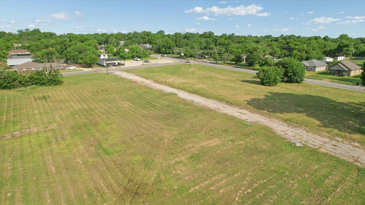 715 W Sears Denison TX 75076