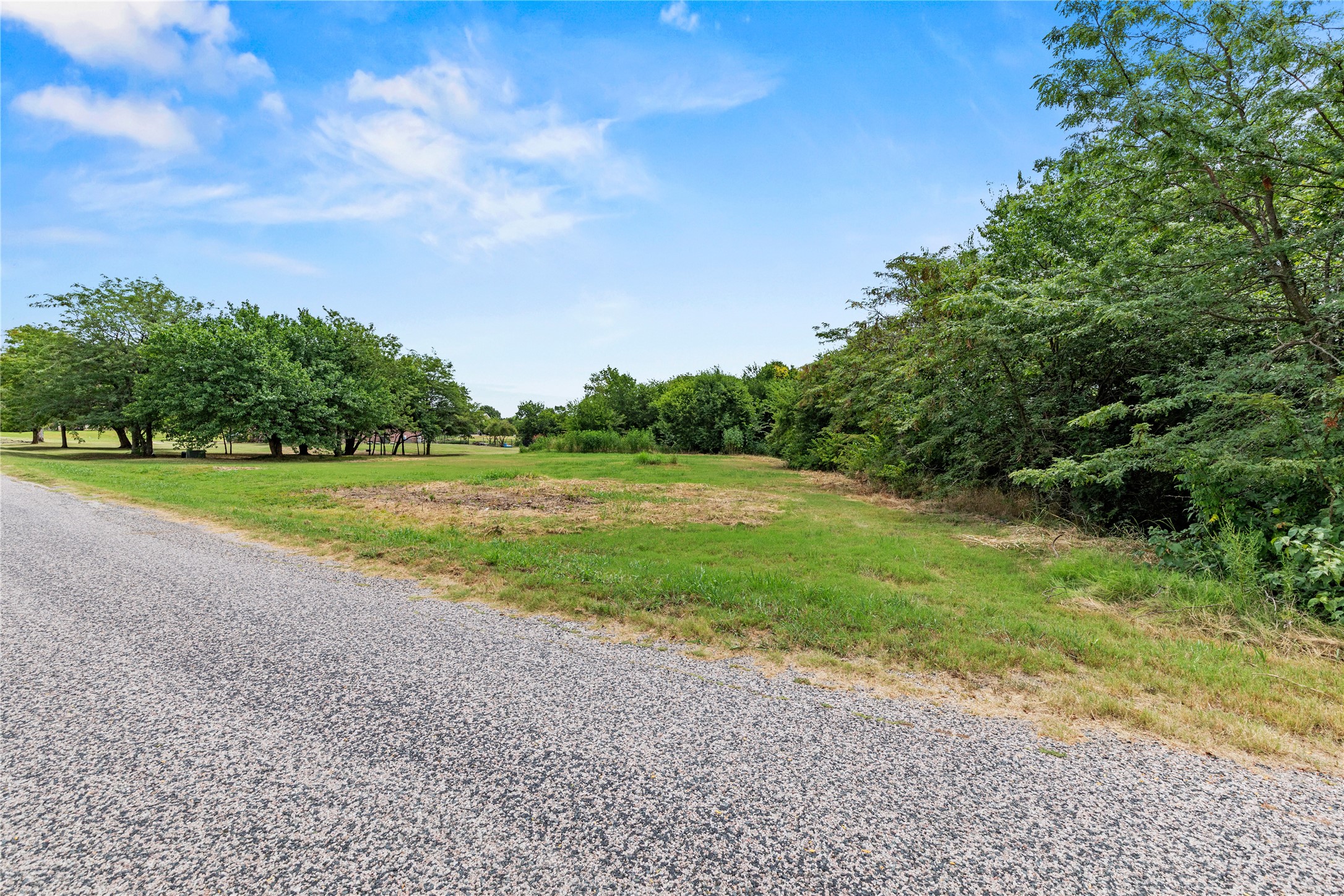 111 Broken Bow Drive Gunter TX 75058