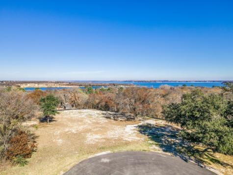 548 Cresthaven Court Azle TX 76020