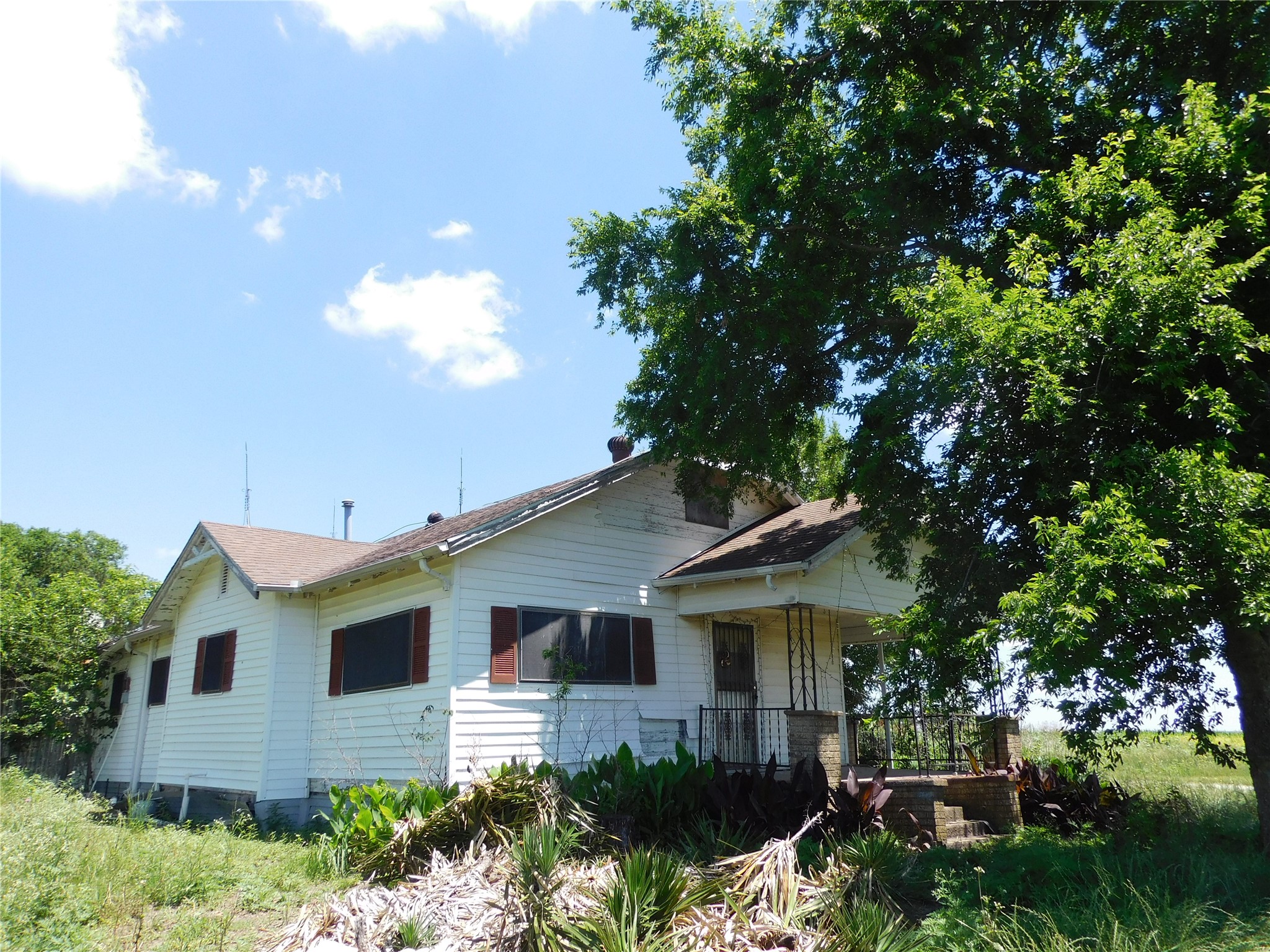 1110 E Hcr 3424 Road E Malone TX 76660