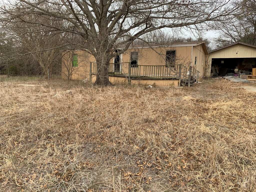 5811 Belaire Circle Granbury TX 76048