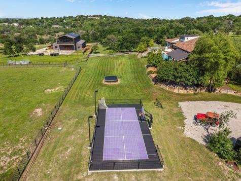 321 Verna Trail N Fort Worth TX 76108