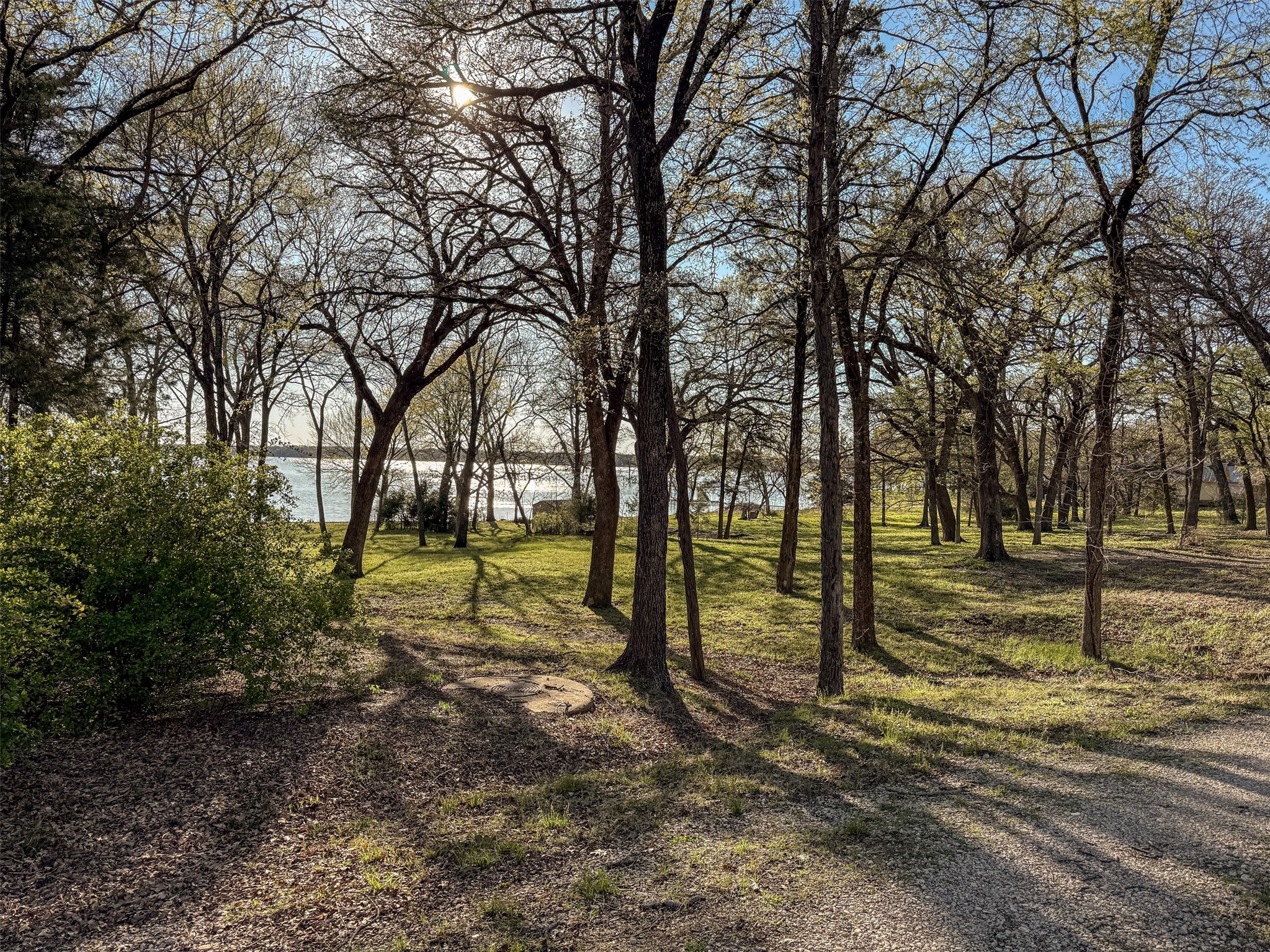 2077 Bluffview Lane Lone Oak TX 75453
