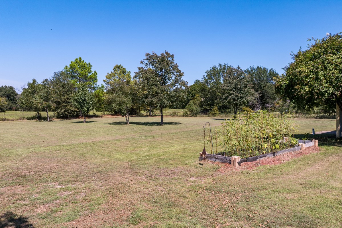10124 County Road 4022 Kemp TX 75143