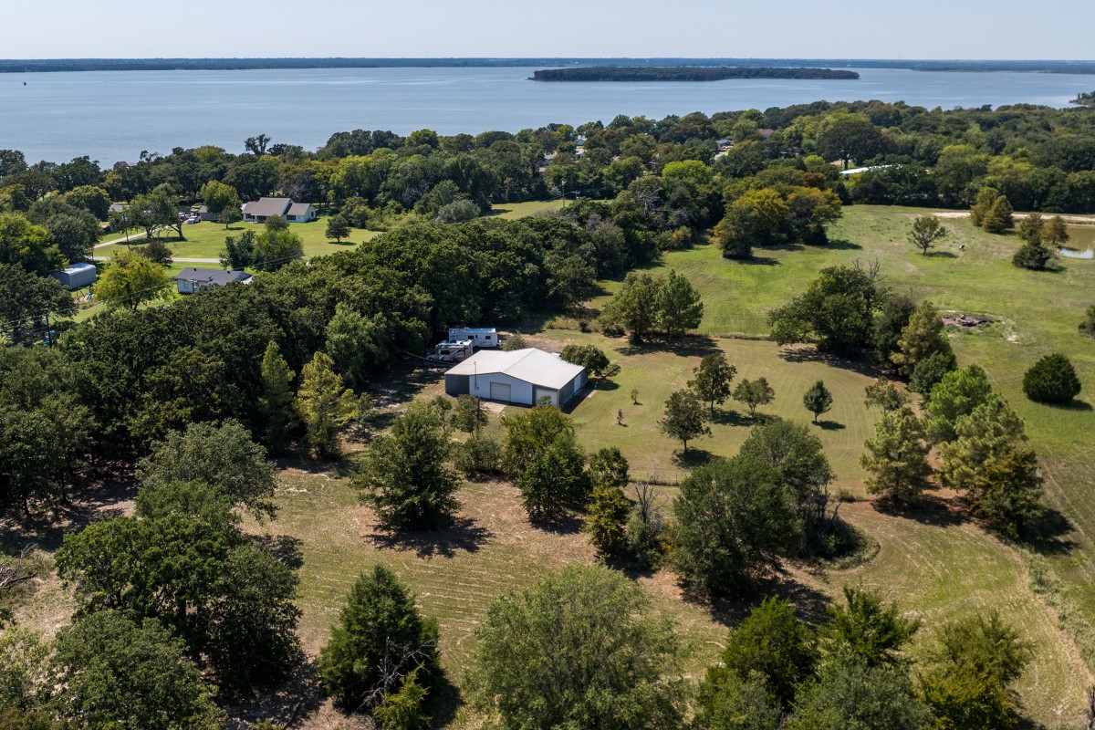 10124 County Road 4022 Kemp TX 75143
