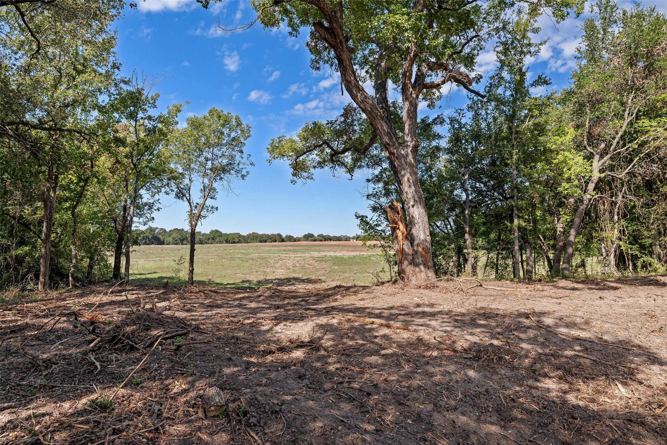 Tbd Overton Ct S Granbury TX 76048