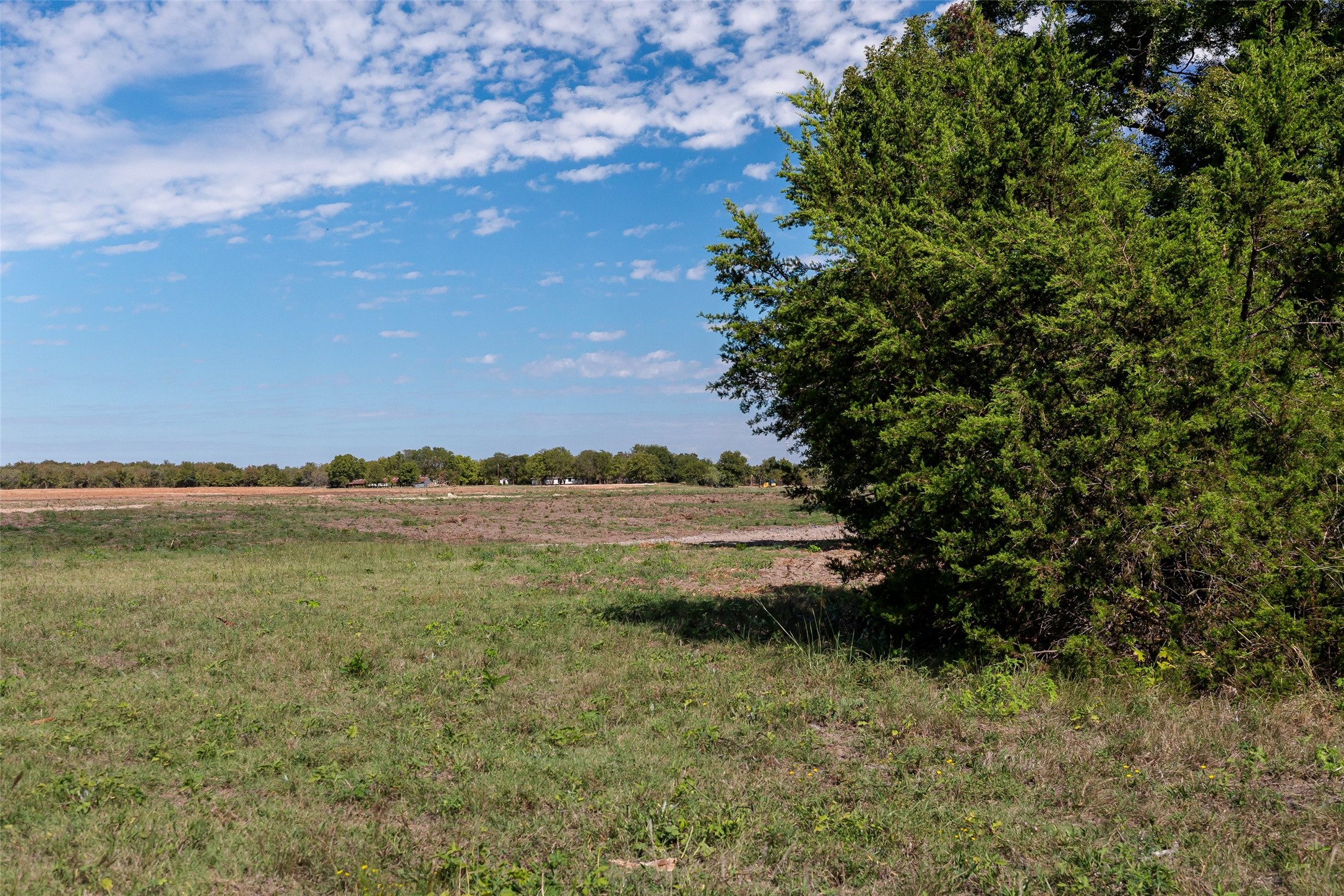 Tbd Overton Ct S Granbury TX 76048