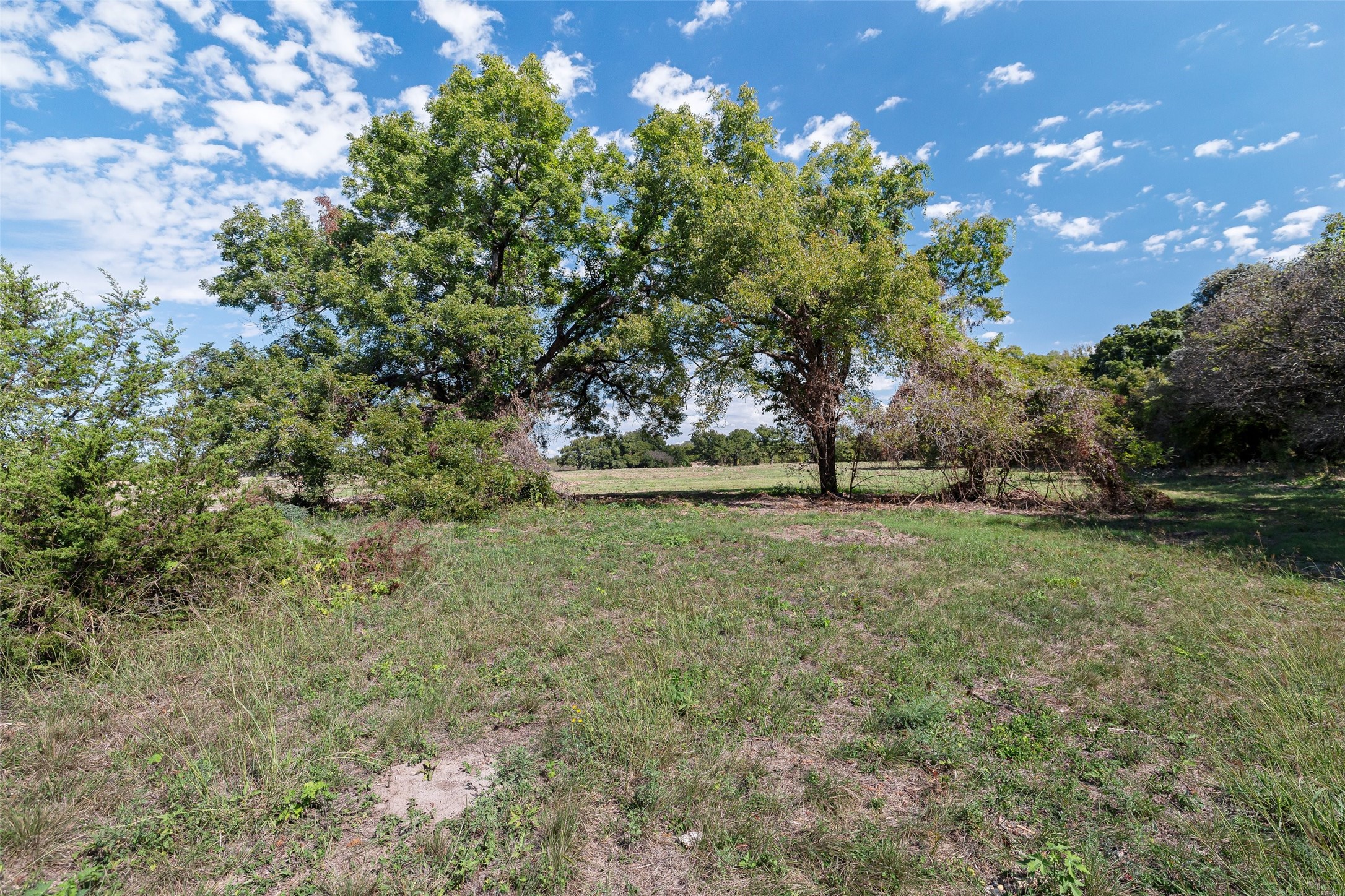 Tbd Overton Ct S Granbury TX 76048