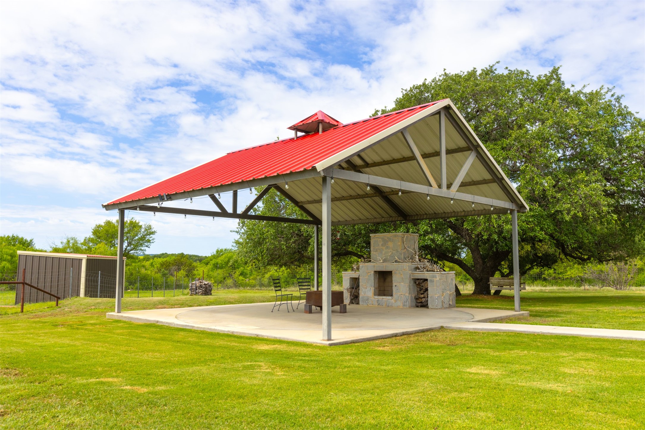3021 Fm-1689 Comanche TX 76442