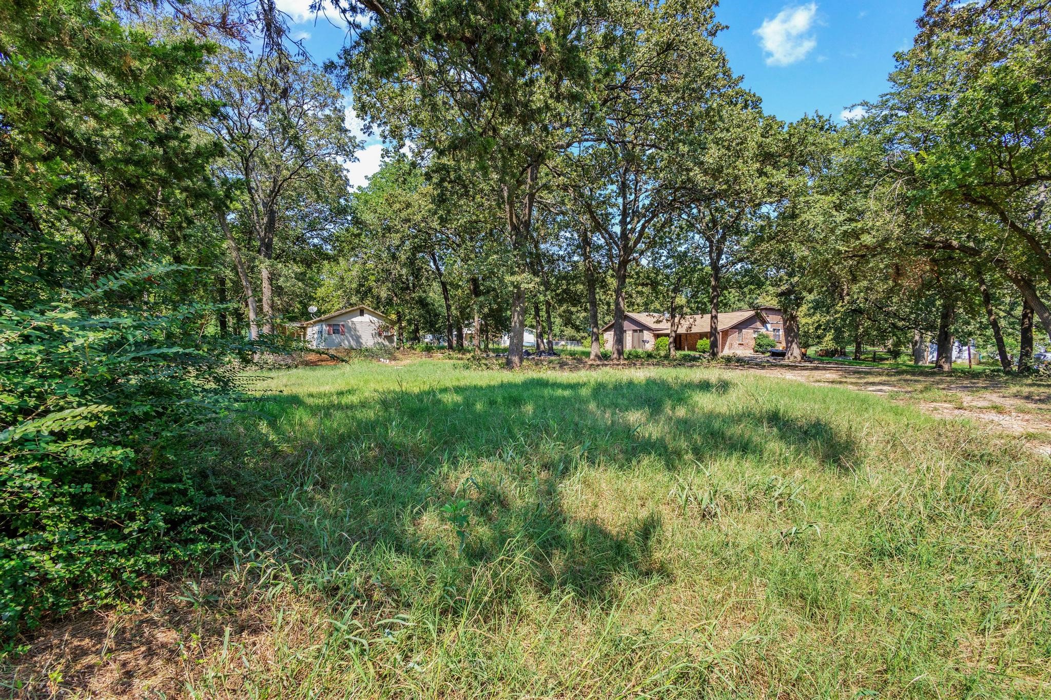 29 Allen A Dale Drive Gordonville TX 76245