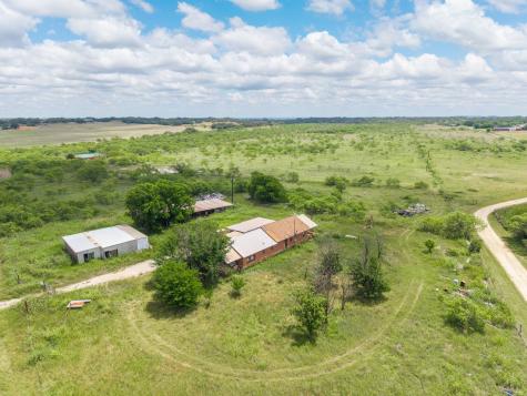 6989 Highway 377 S Brownwood TX 76801