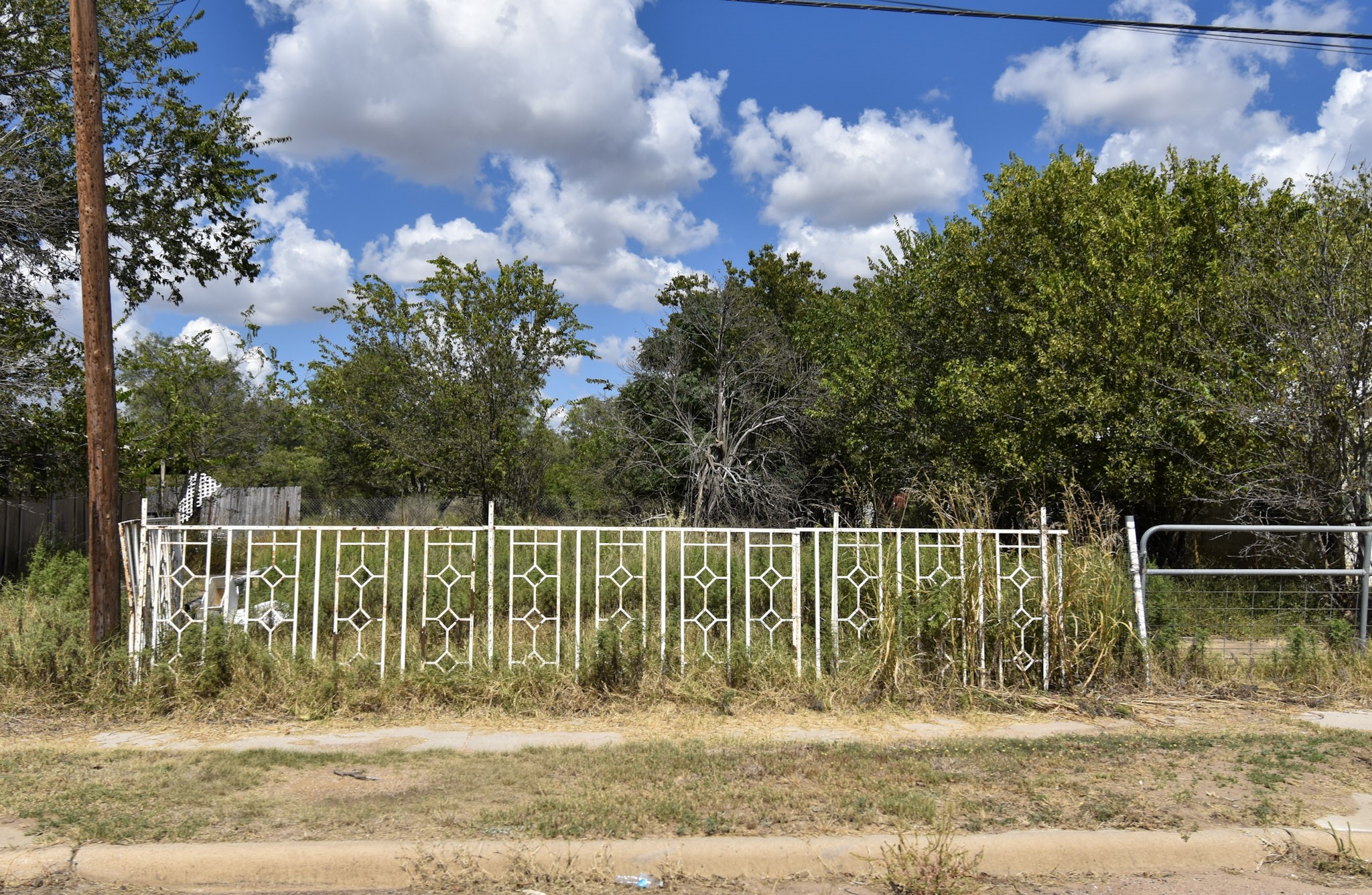 903 E 11th Brady TX 76825