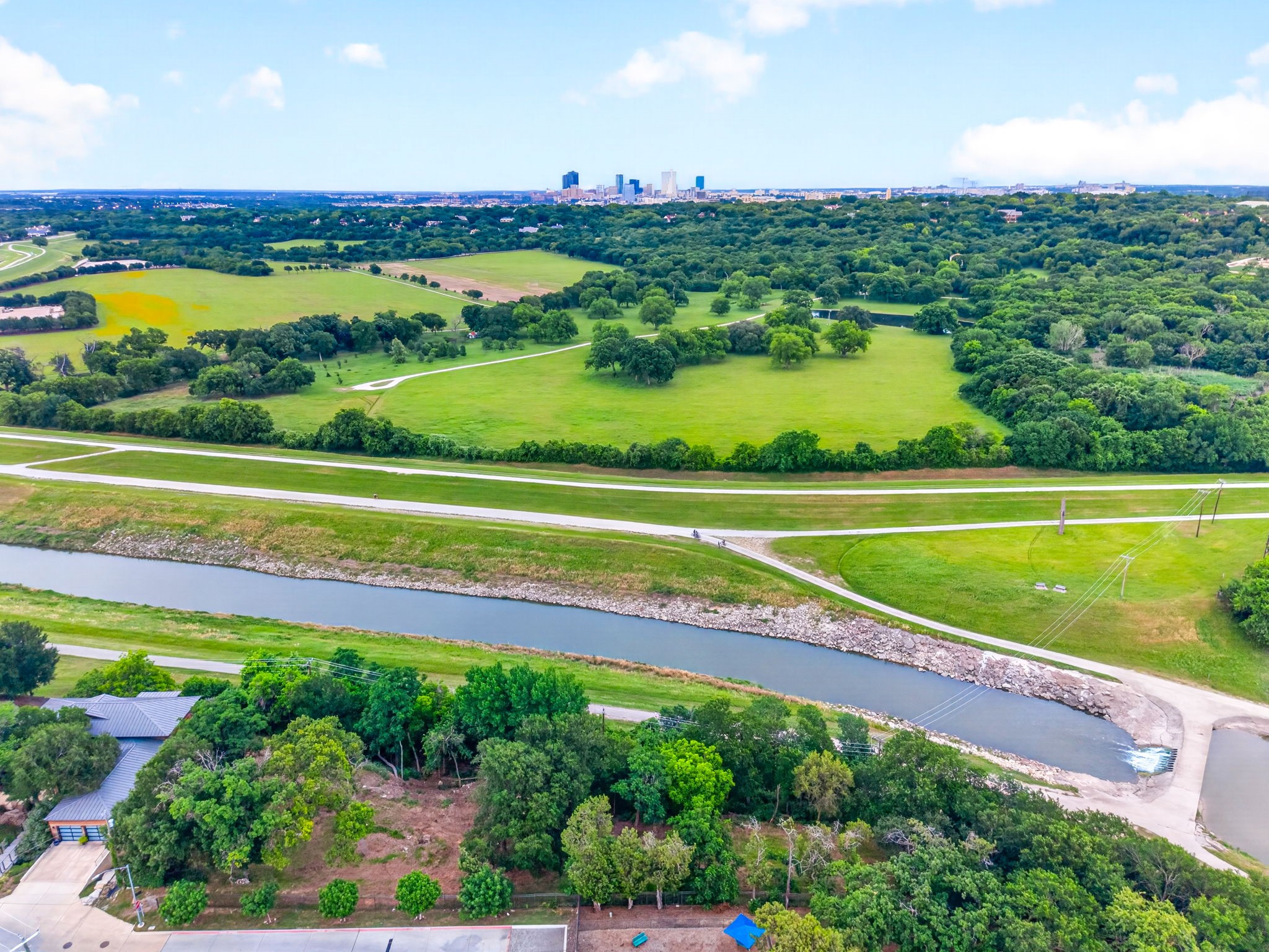 501 Nursery Lane Fort Worth TX 76114