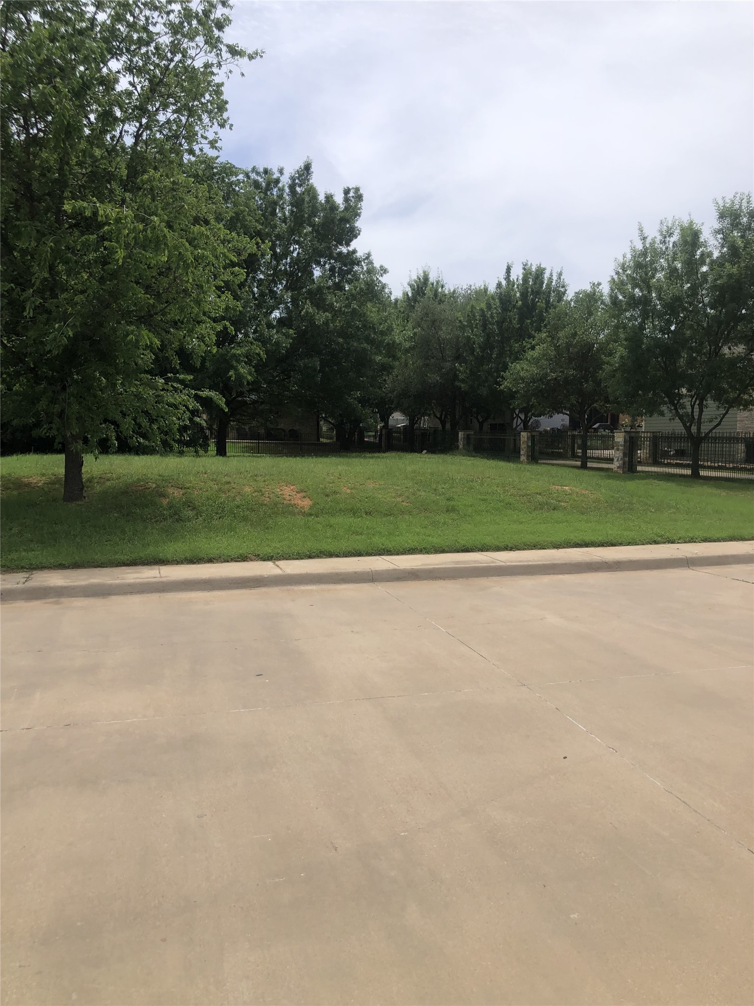 500 Mary Lou Court Granbury TX 76048