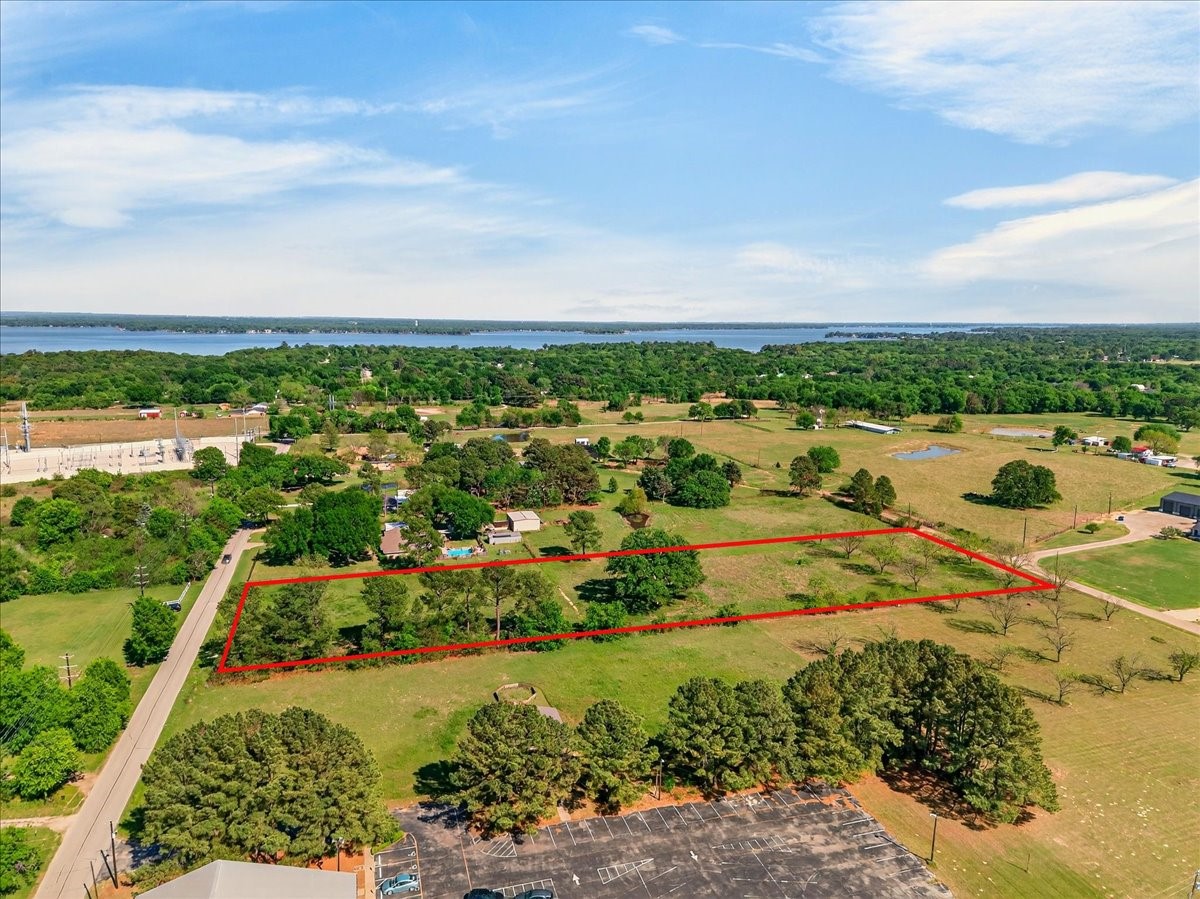 000 E. Will White Road Tool TX 75143