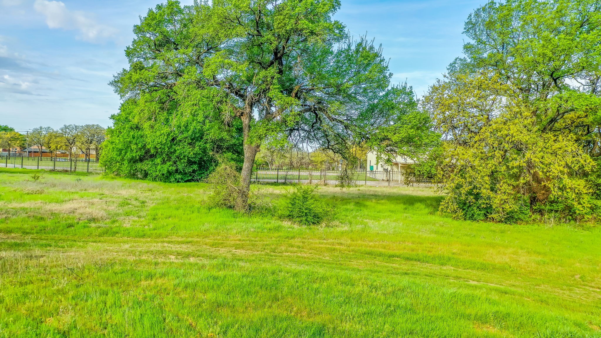 10 Delano Court Dalworthington Gardens TX 76016