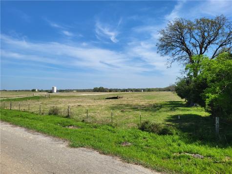93.4 Ac Lcr 862 Donie TX 75838
