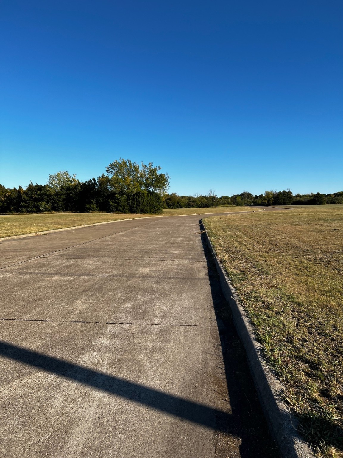 601 W Wintergreen Road Desoto TX 75115