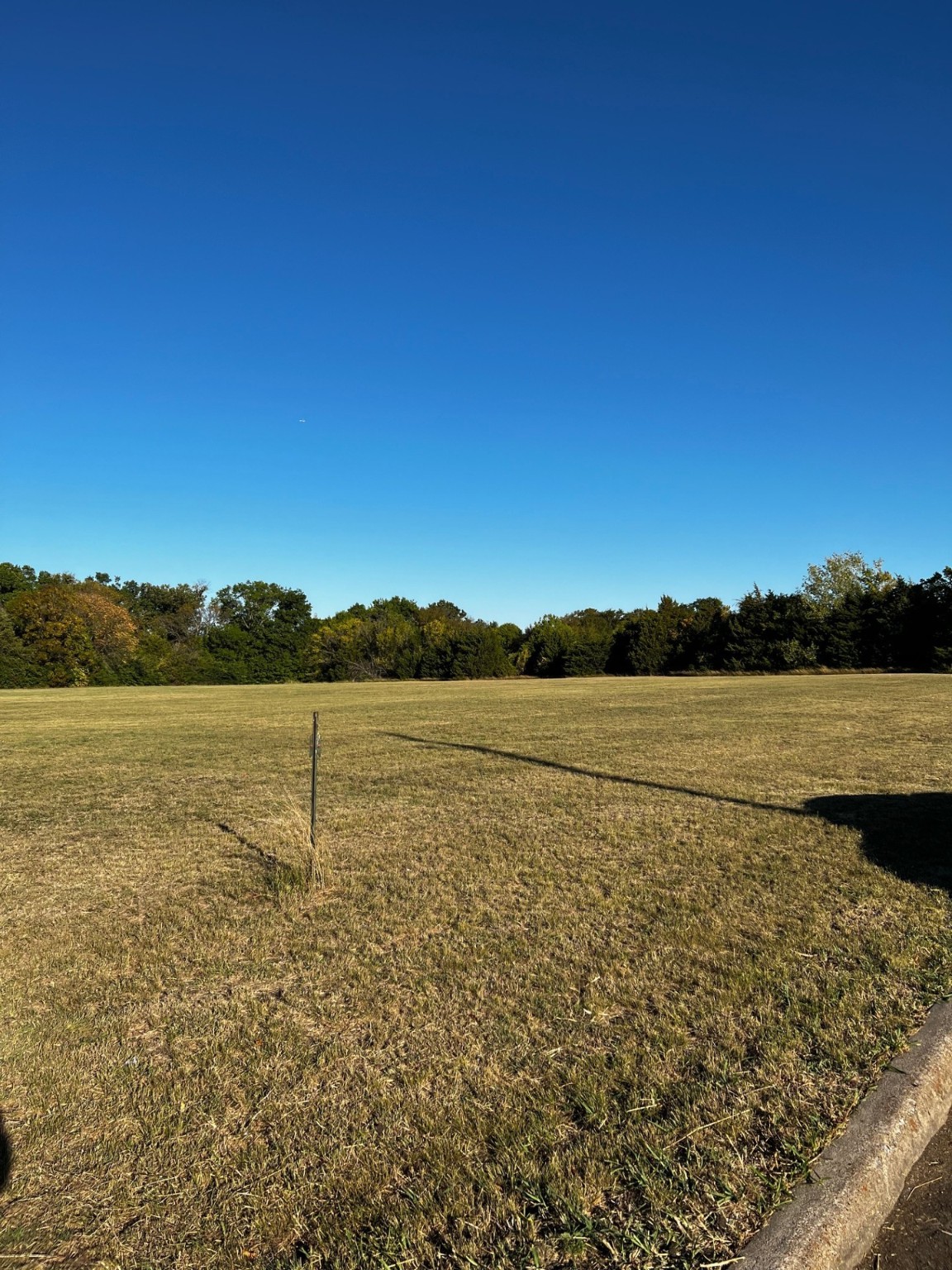 601 W Wintergreen Road Desoto TX 75115