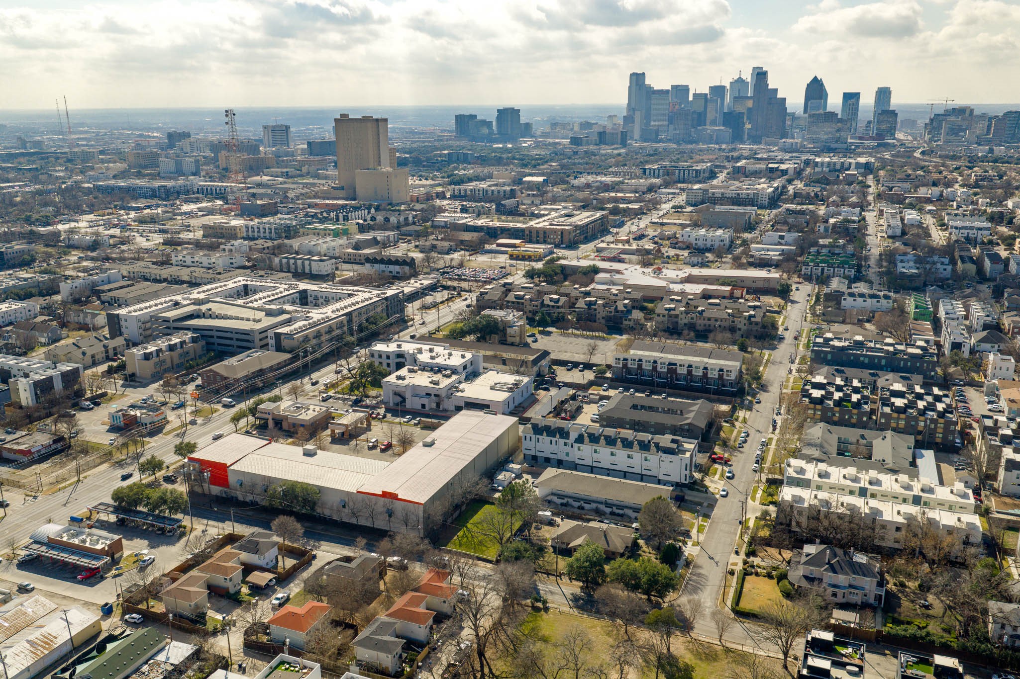 1725 N Prairie Avenue Dallas TX 75204