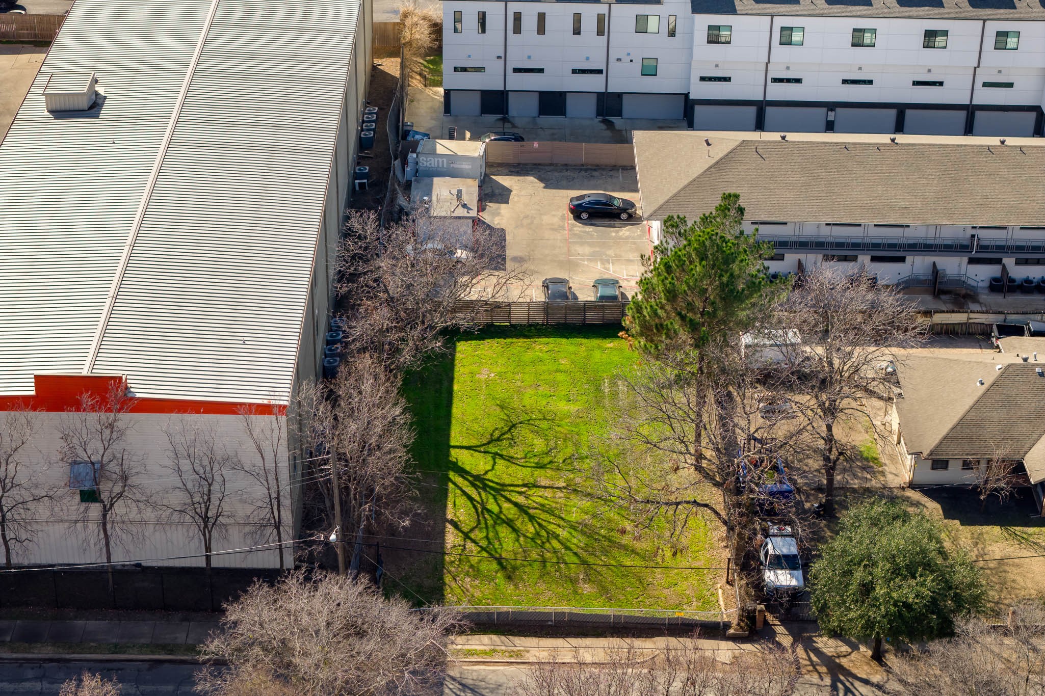 1725 N Prairie Avenue Dallas TX 75204