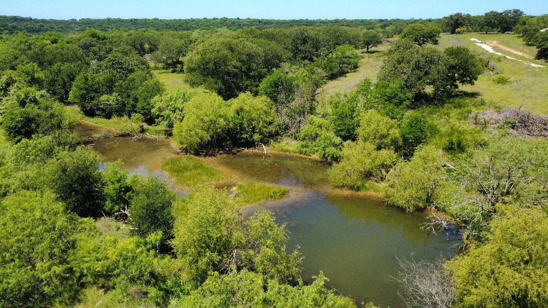 2041 Fm933 Aquilla TX 76622