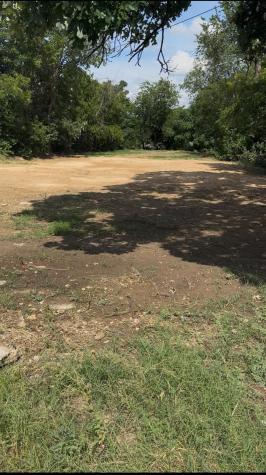 1329 Ash Crescent Street Fort Worth TX 76104