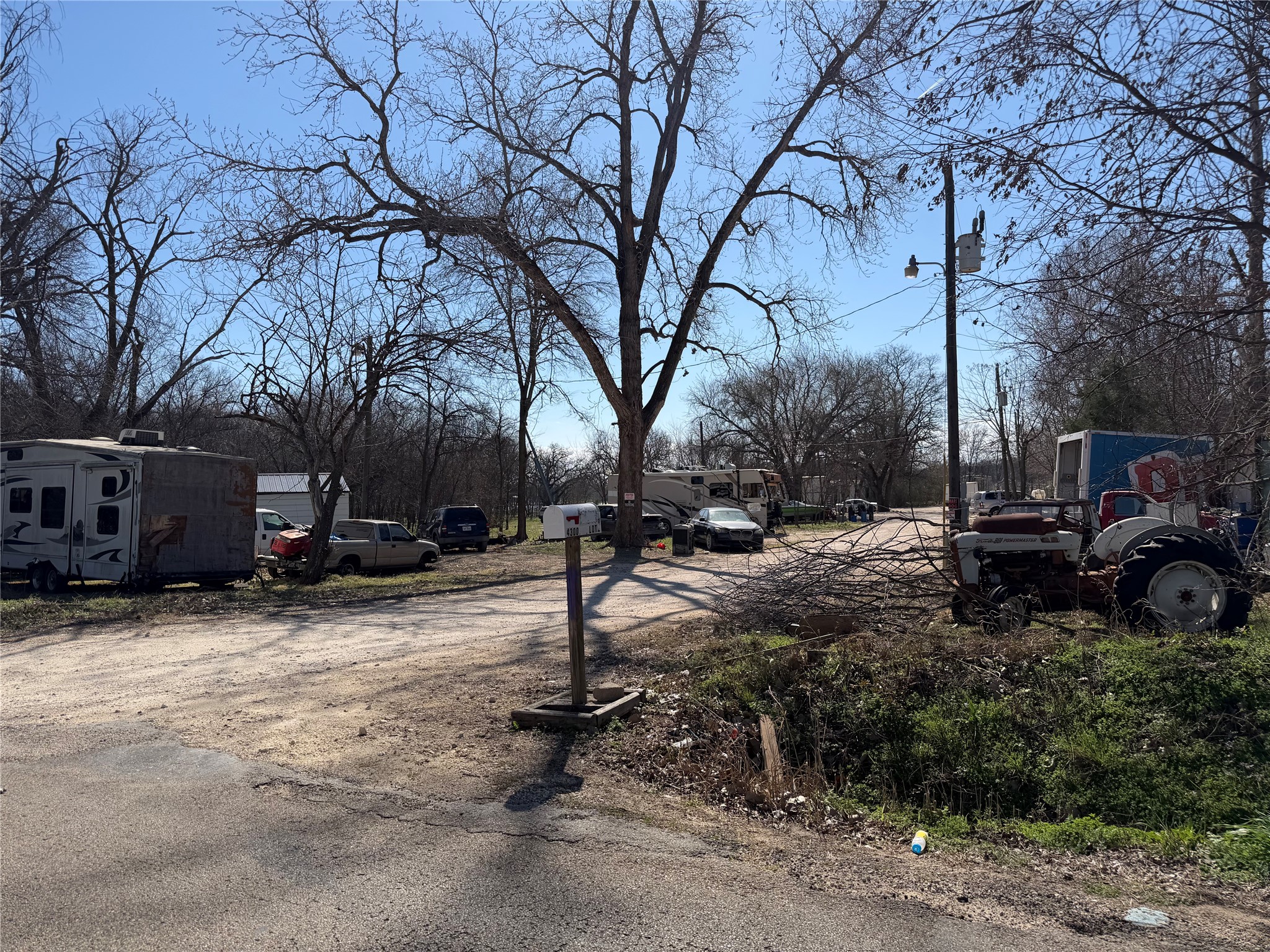 4300 County Road 805b Cleburne TX 76031