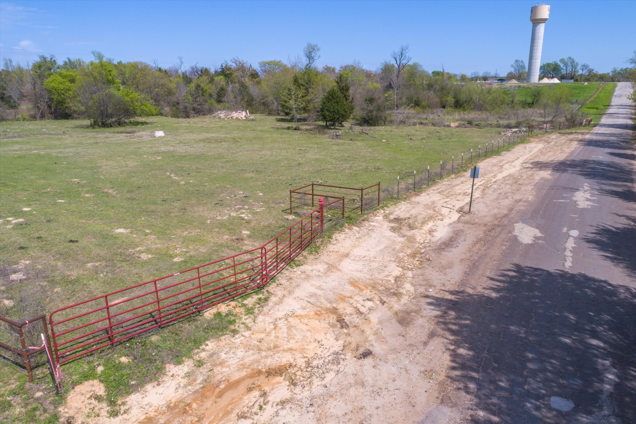 000 Oklahoma Street Van TX 75790