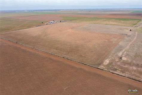 4 Cr 4354 Munday TX 76371