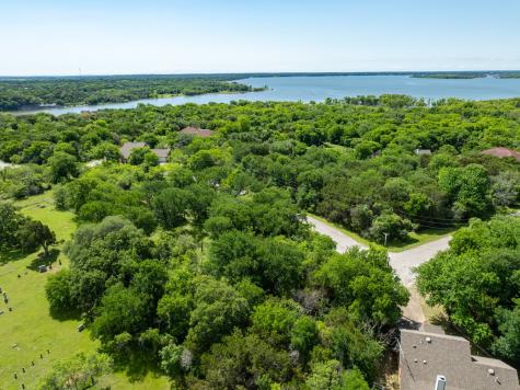 21086 Trailwood Drive Whitney TX 76692