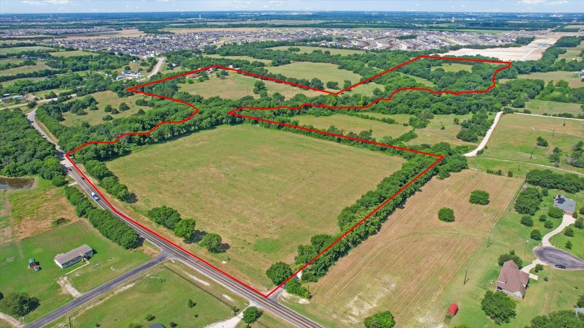 4195 County Road 1001 Mckinney TX 75071