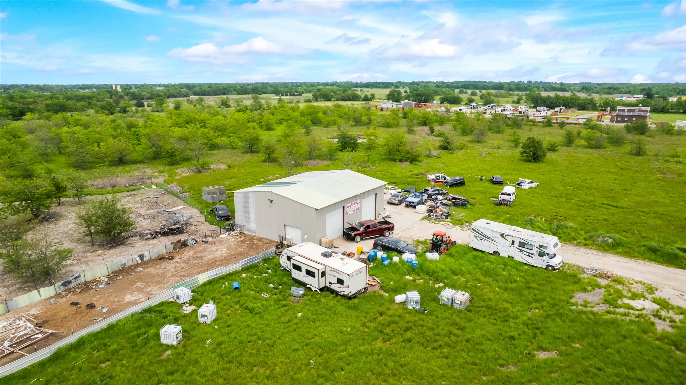 5912 E Interstate 30 Campbell TX 75422