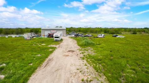 5912 E Interstate 30 Campbell TX 75422