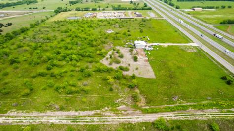 5912 E Interstate 30 Campbell TX 75422