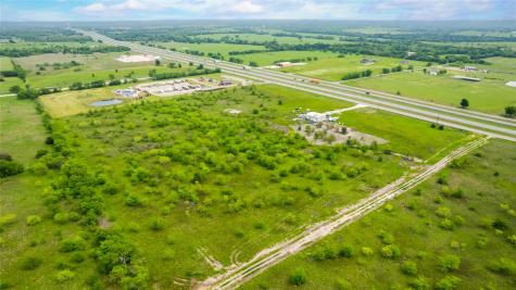 5912 E Interstate 30 Campbell TX 75422