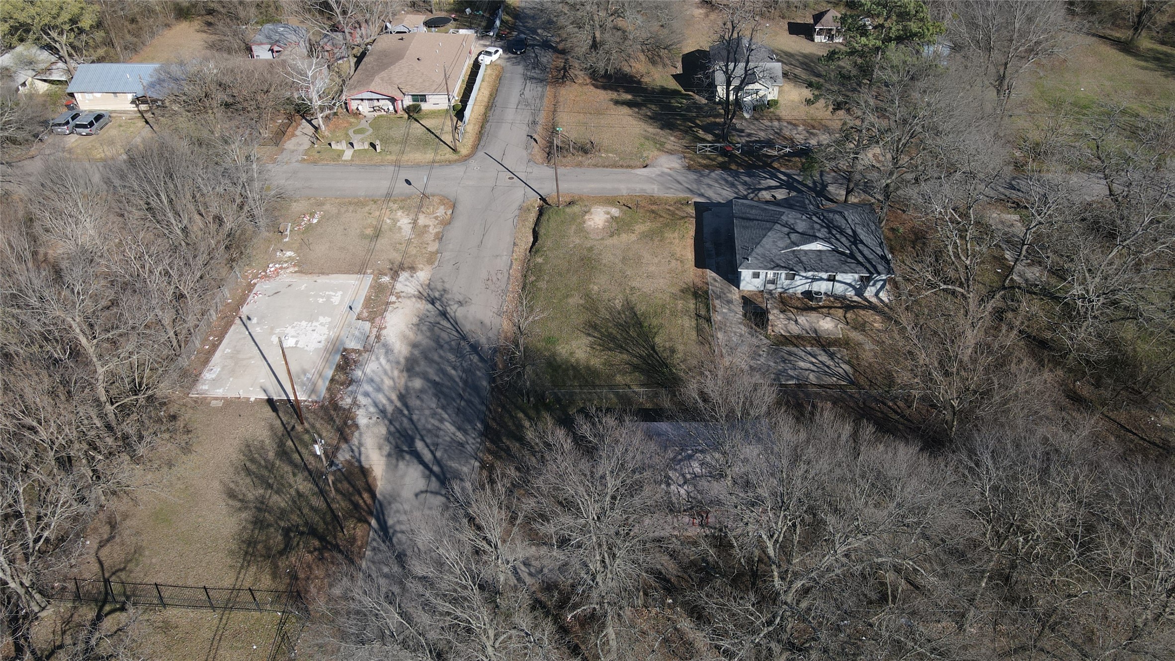 1481 NE 10 Paris TX 75460